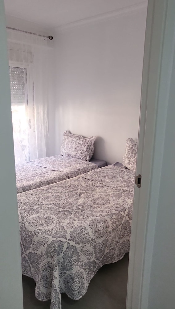 Sunny Gandia Apartment With 2 Bedrooms