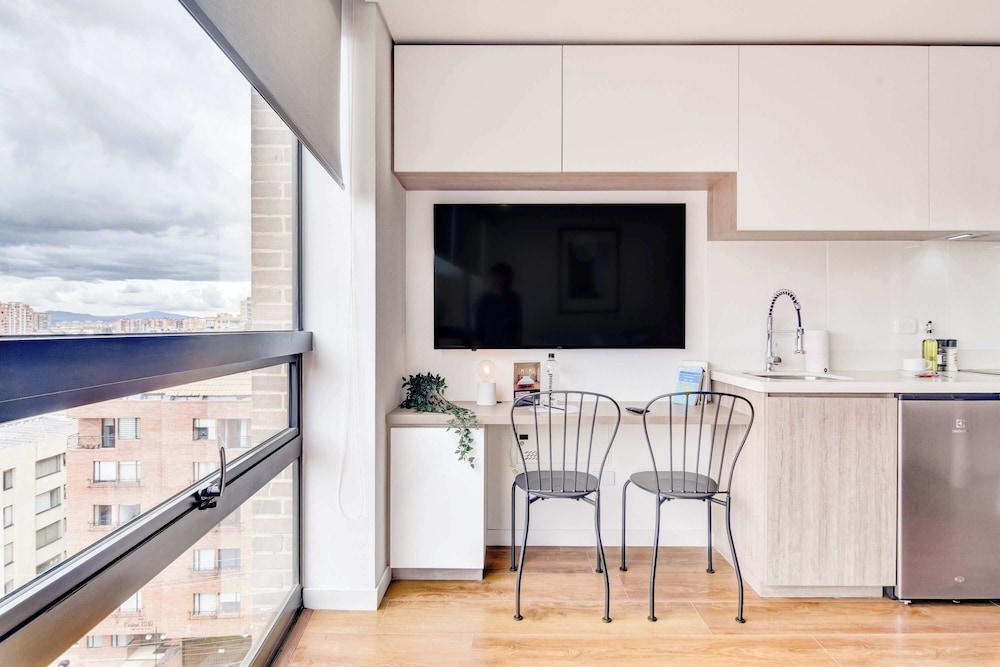 w Beautiful Loft in the Heart of Bogot