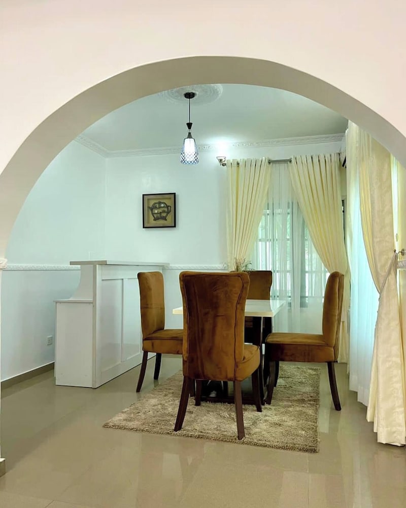 Alim Luxury Apartments