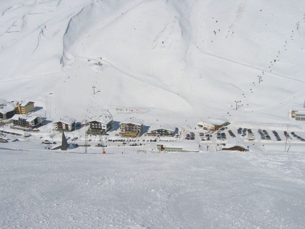 Sun & Snow in Kuhtai