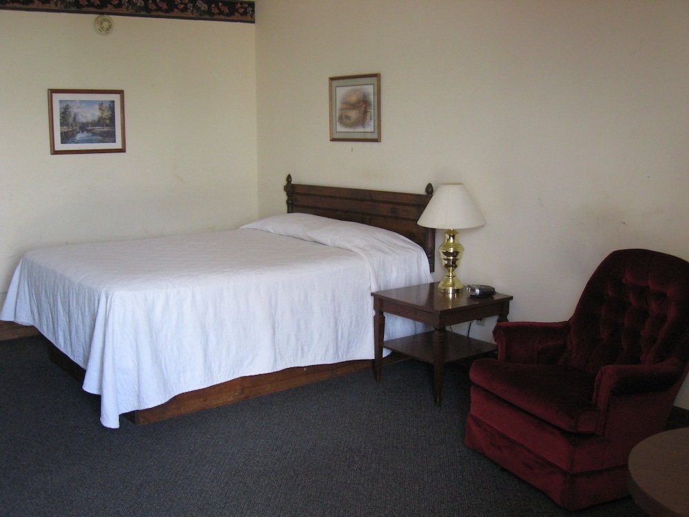 Candlelight Inn by Capital O Scottsbluff