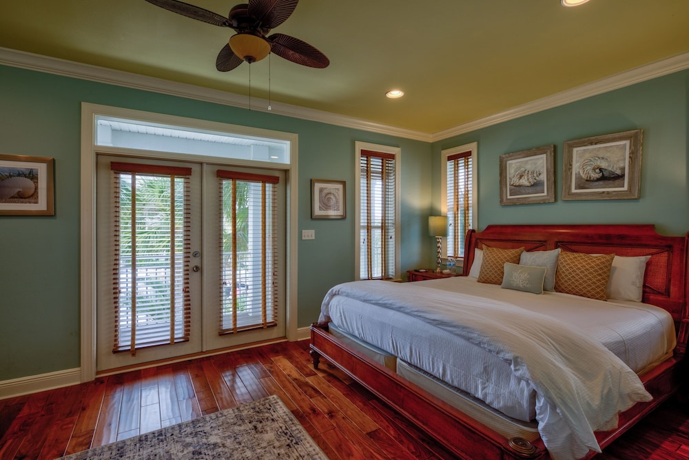 A Piece of Heaven by Avantstay Private Pool Sleeps 14 Pet-friendly