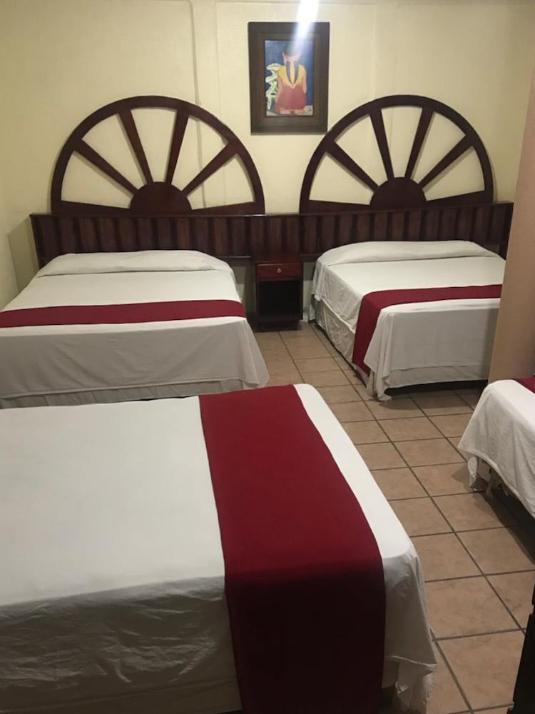 Poza Rica Vacations - Hotel Boutique Esmeralda - Property Image 5
