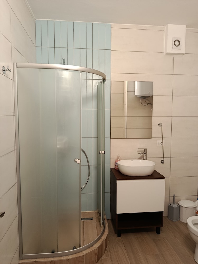 Nolo Rooms and Suites