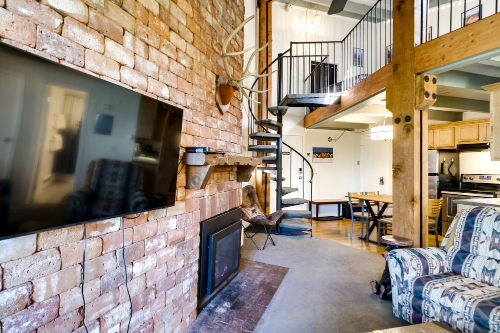 Summit County Vacations - Silverthorne Condo w/ Community Pool Hot Tub! - Property Image 30