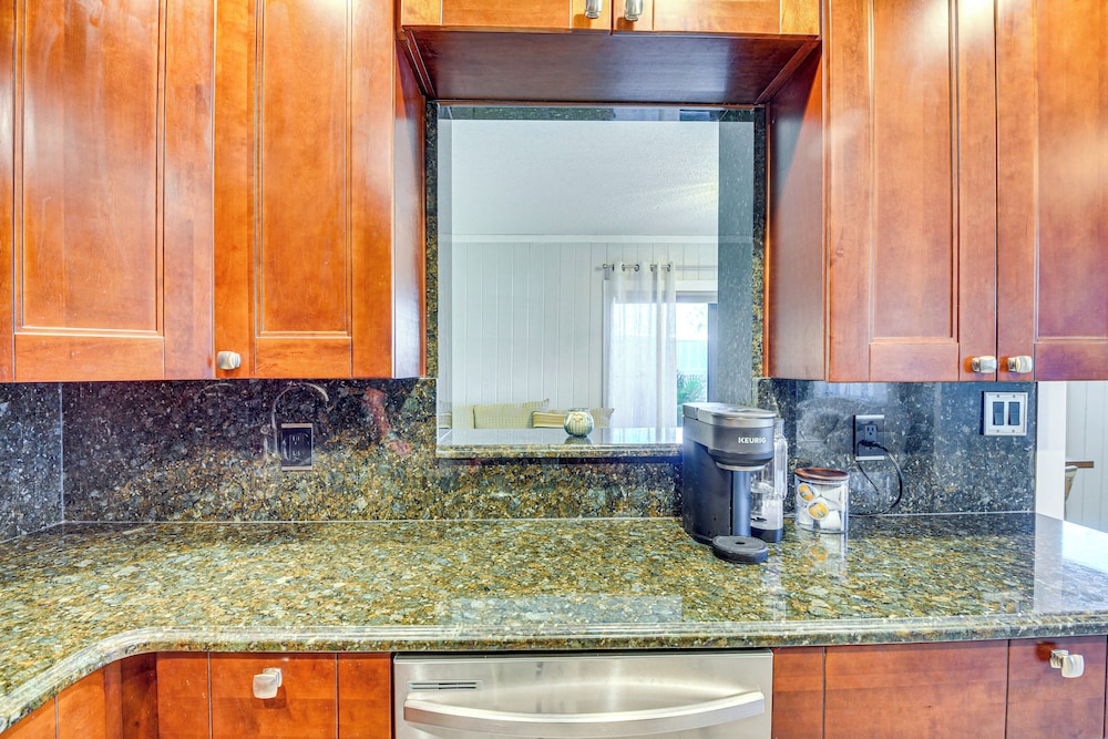 Steps to Sand! Ormond Beach Escape w/ Patio & BBQ