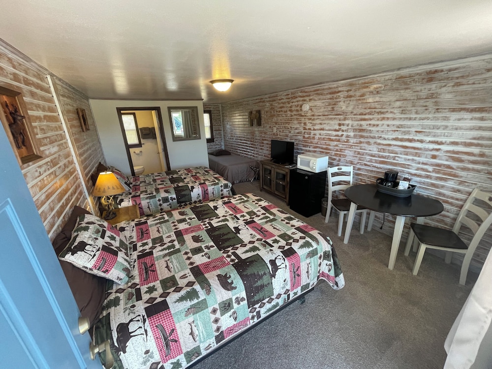 El Rancho Motel