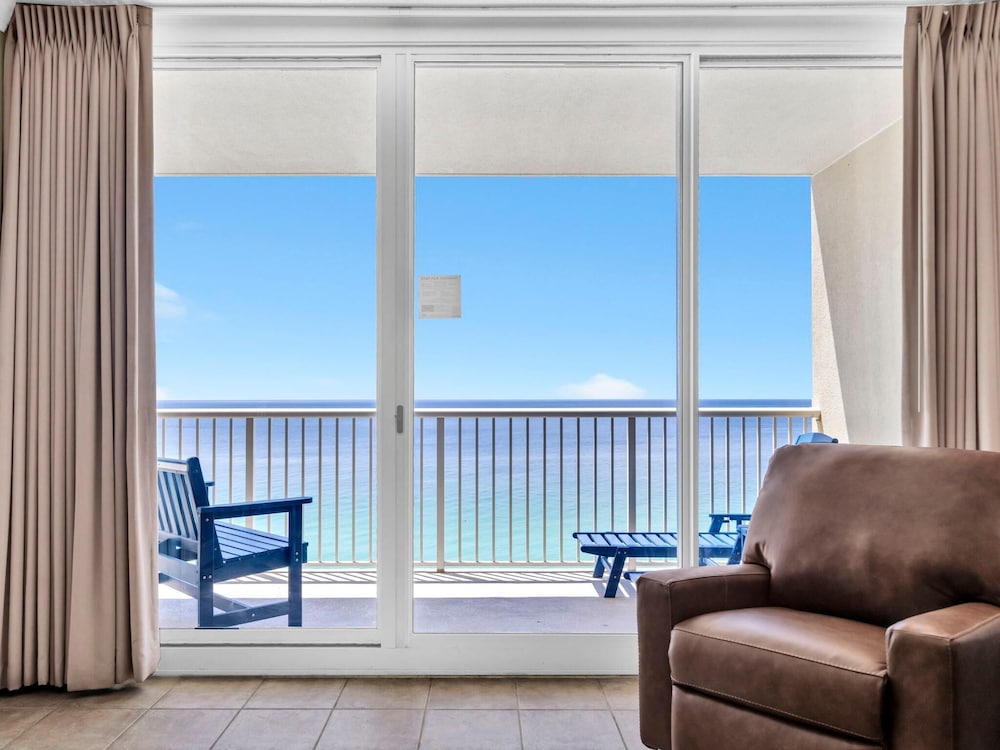 Majestic Beach Towers 2-1608