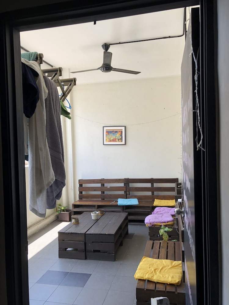 Mari Hostel