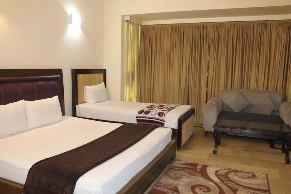 New Pak Guesthouse