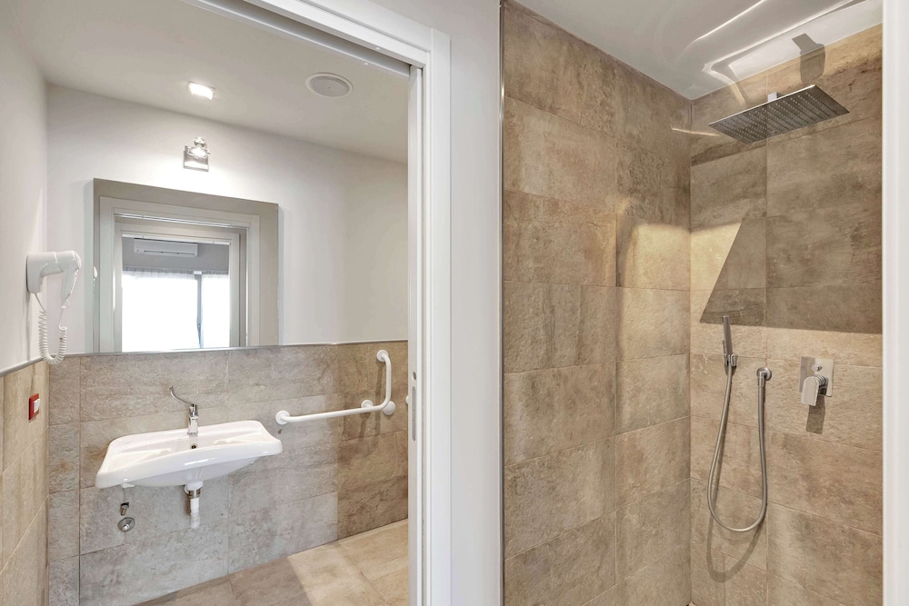 Suite A Tema