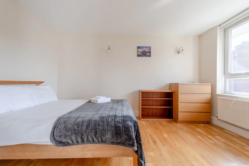 Cosy 3 Bedroom Flat in North London