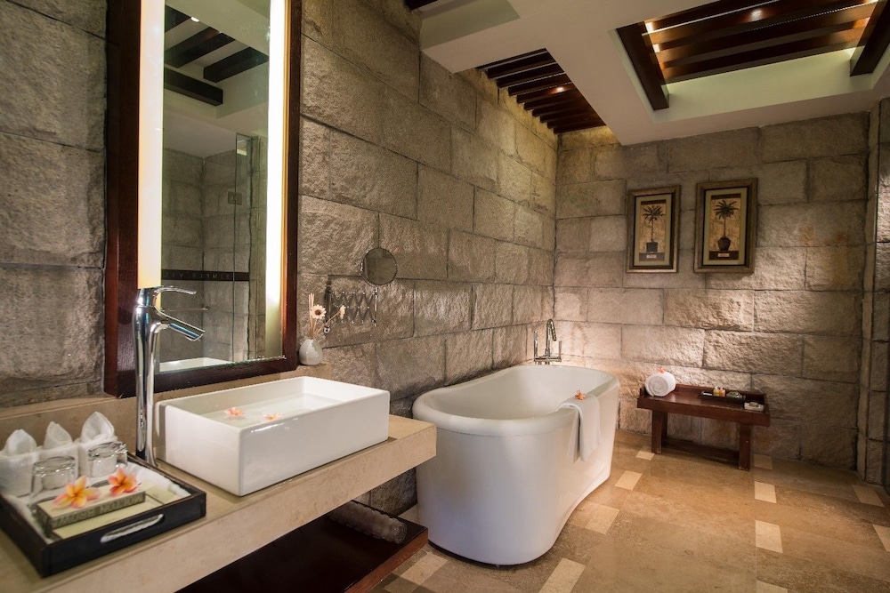 GLOBAL MIGRATORY BIRDS RESORT HOTEL