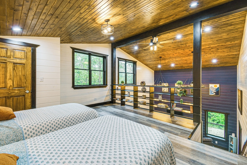 Red River Gorge Barndominium: Dog Friendly!