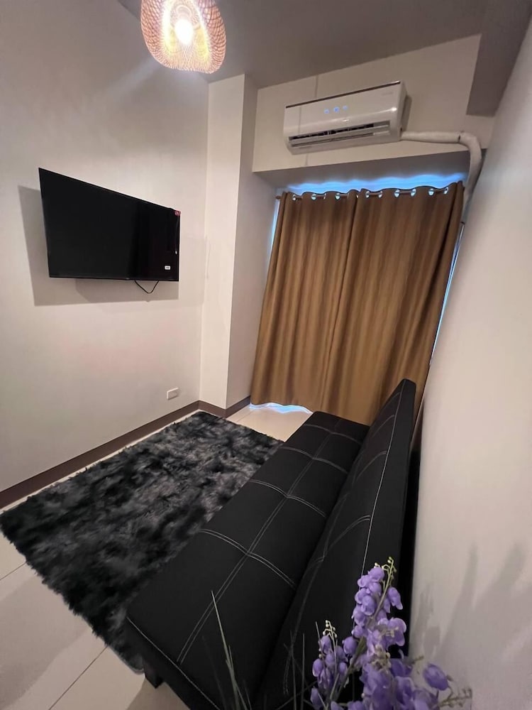 Unistay Coast Res R19 with Bal-Sunset Vw