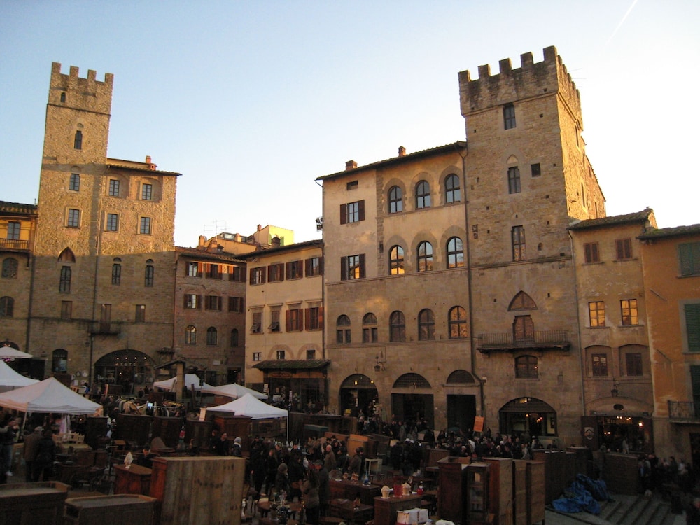 Photo 43