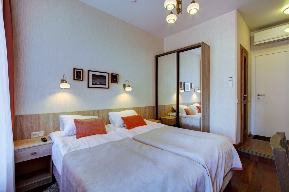 Davidov Guest House