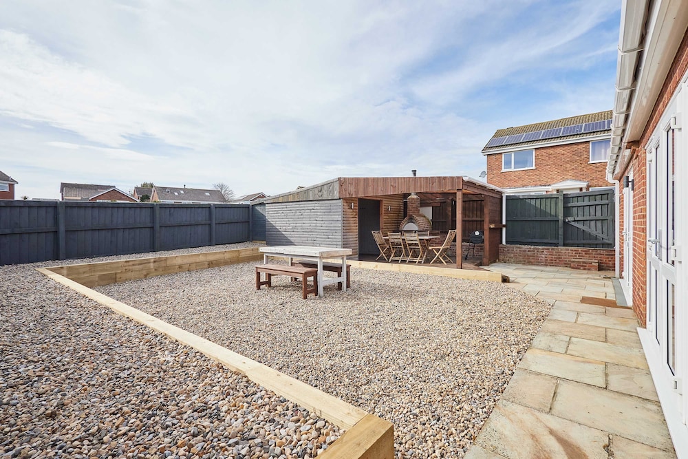 Host Stay Eskdale Escape