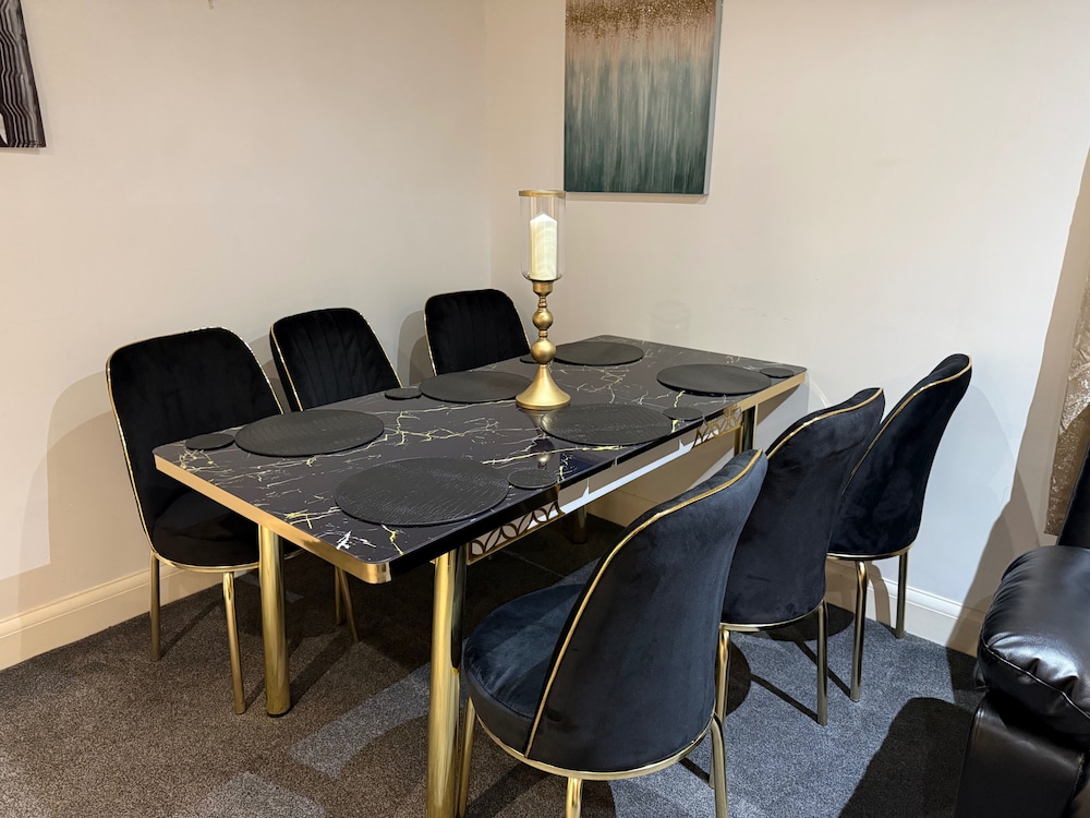 Guildford Court Apartment in Colchester