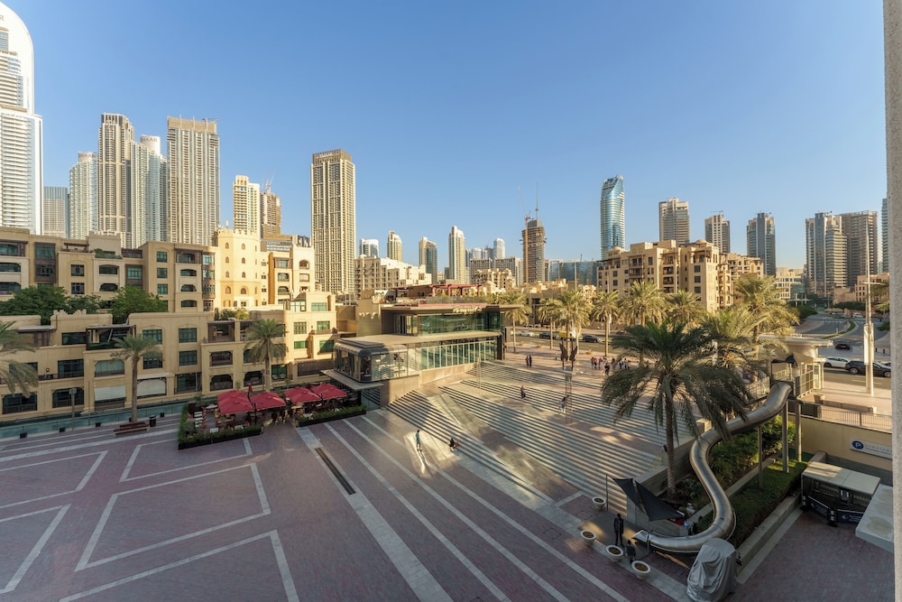 Maison Privee - Exclusive Duplex Villa with Panoramic Terrace Overlooking Burj Khalifa