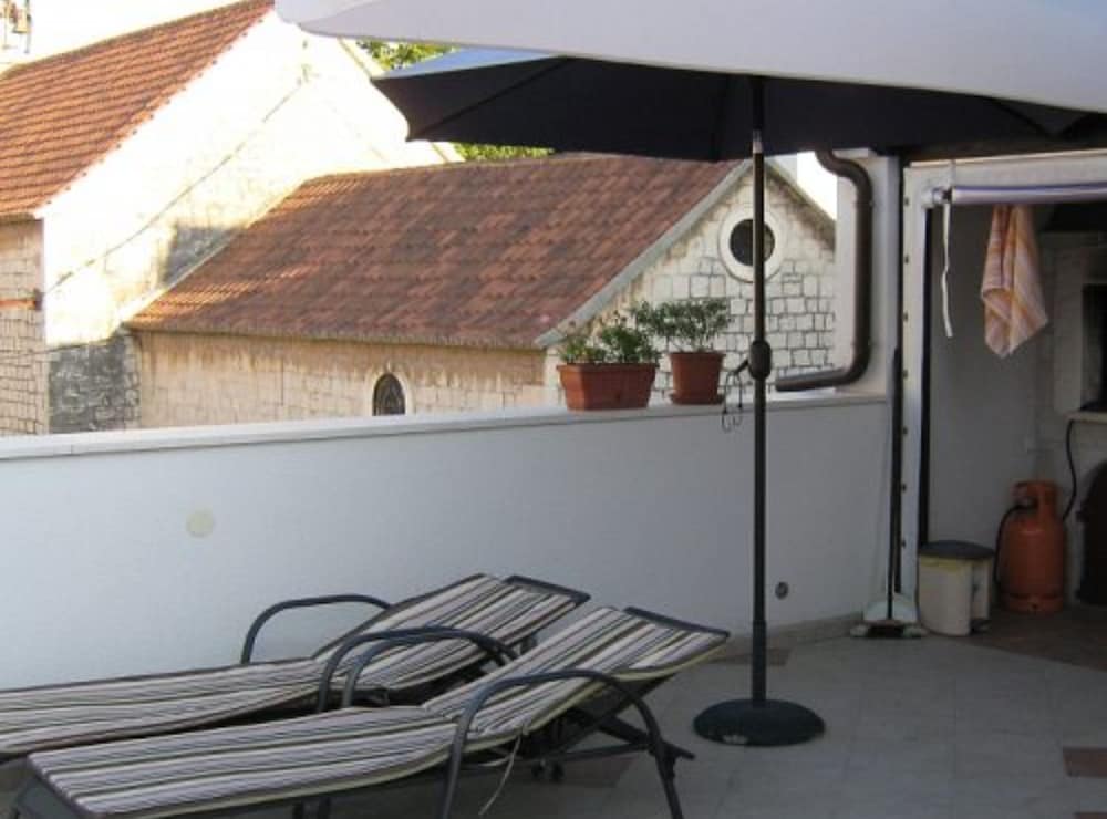 Klaudijas Charming Apartments & Rooms