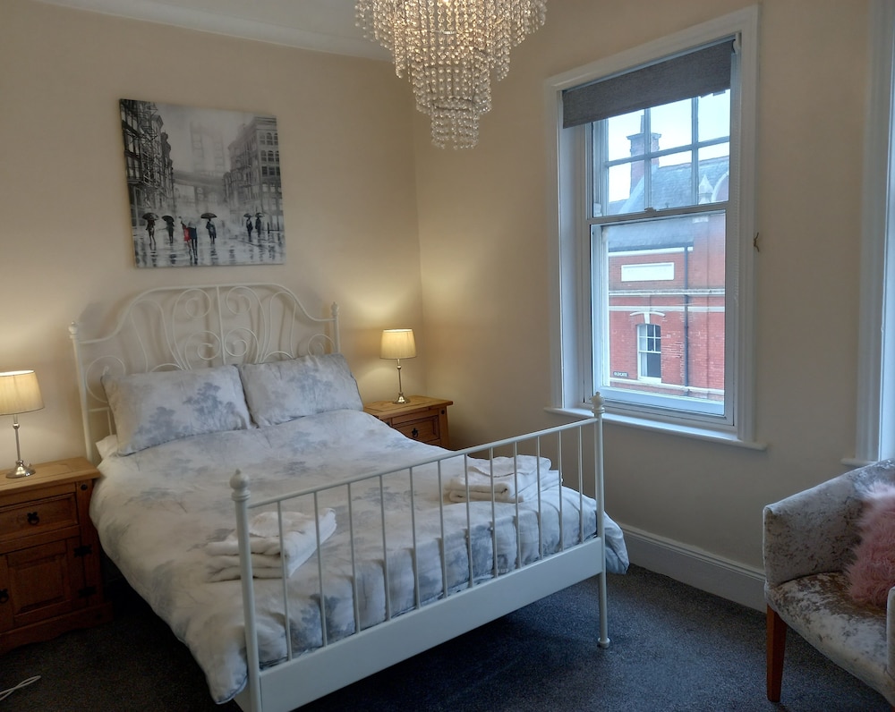 Remarkable 2-bed Apartment in Morpeth view 3
