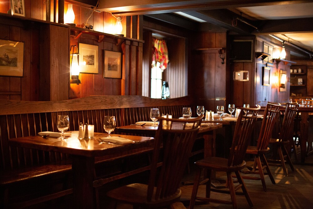 Beekman Arms and Delamater Inn