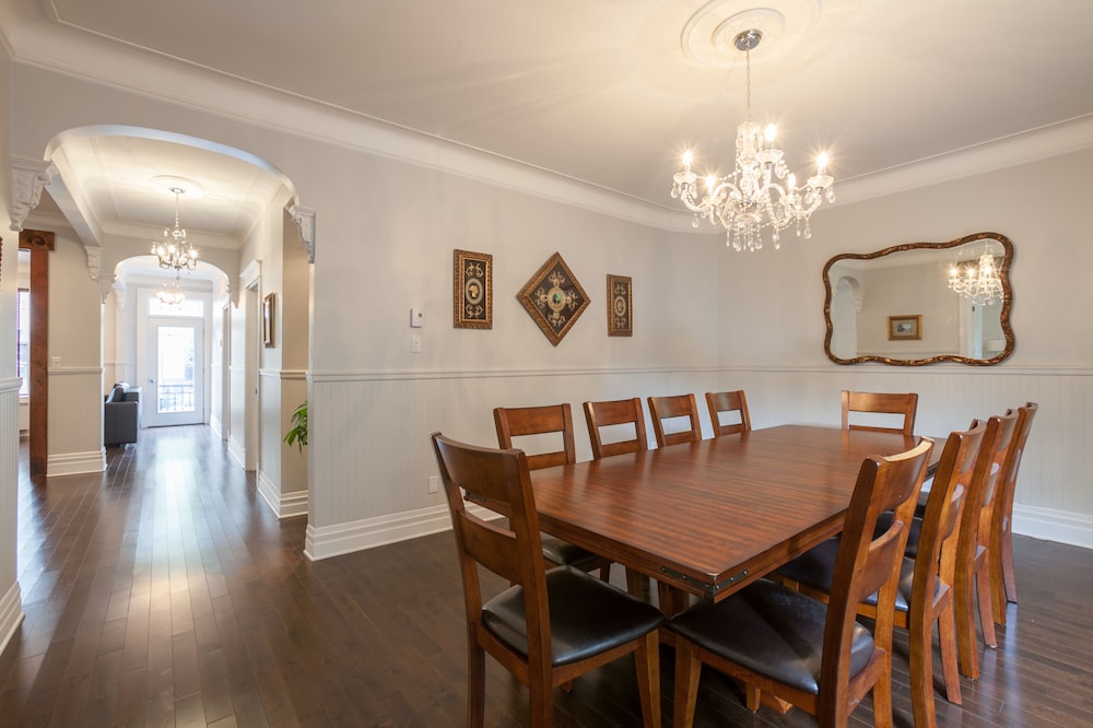 LMVR - LuxApts - Image 1