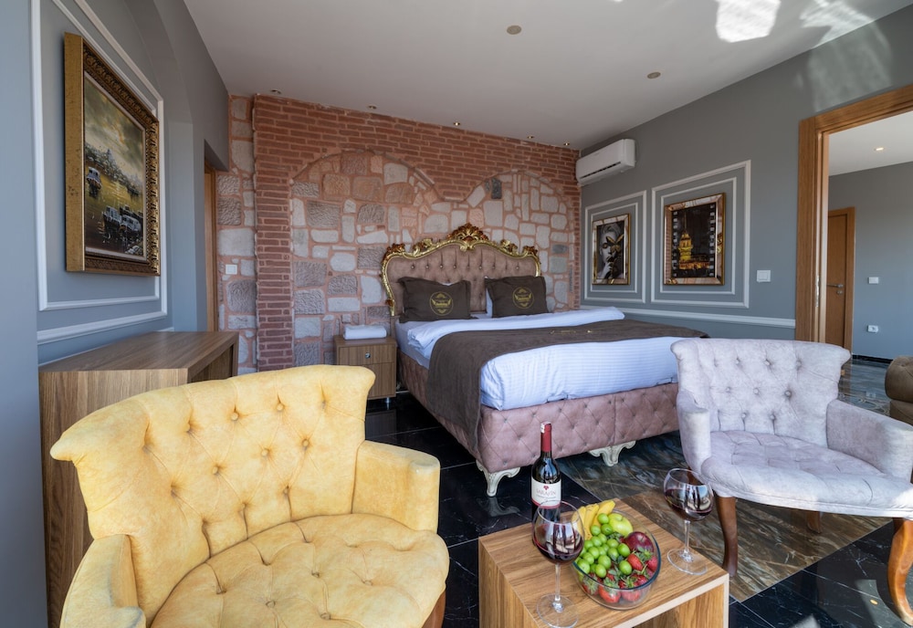 Holiday Business Otel - Image 25