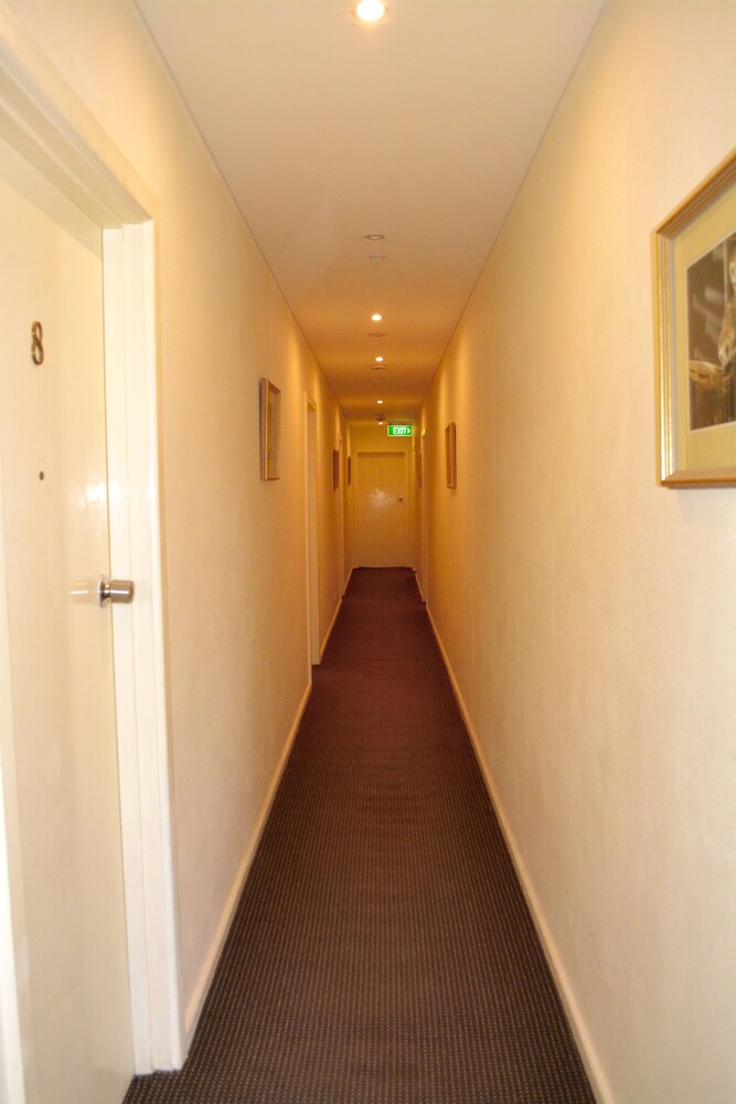 Magnolia Court Boutique Hotel Melbourne