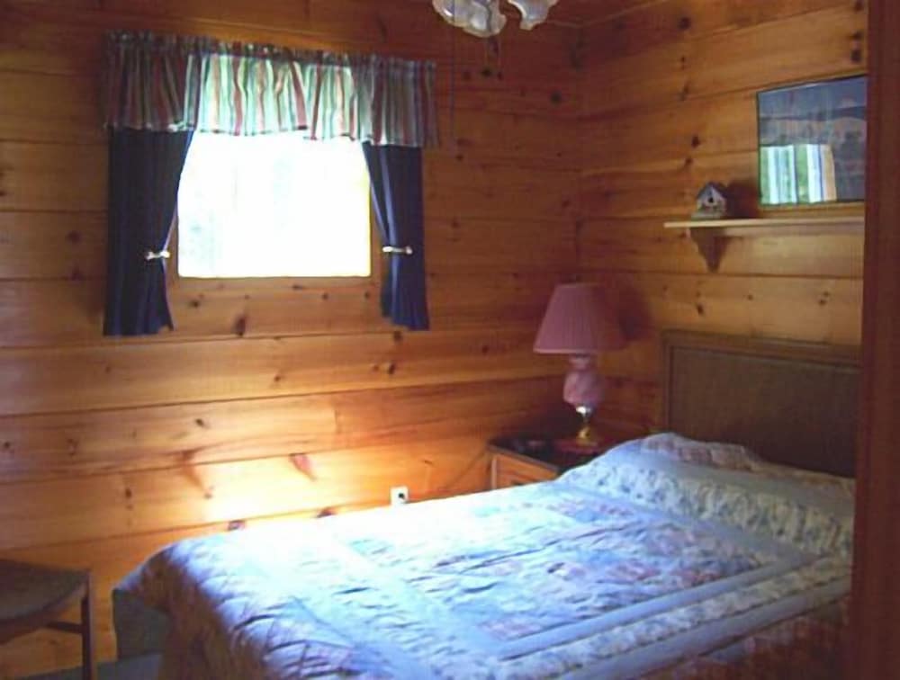 Meadowview Cottages