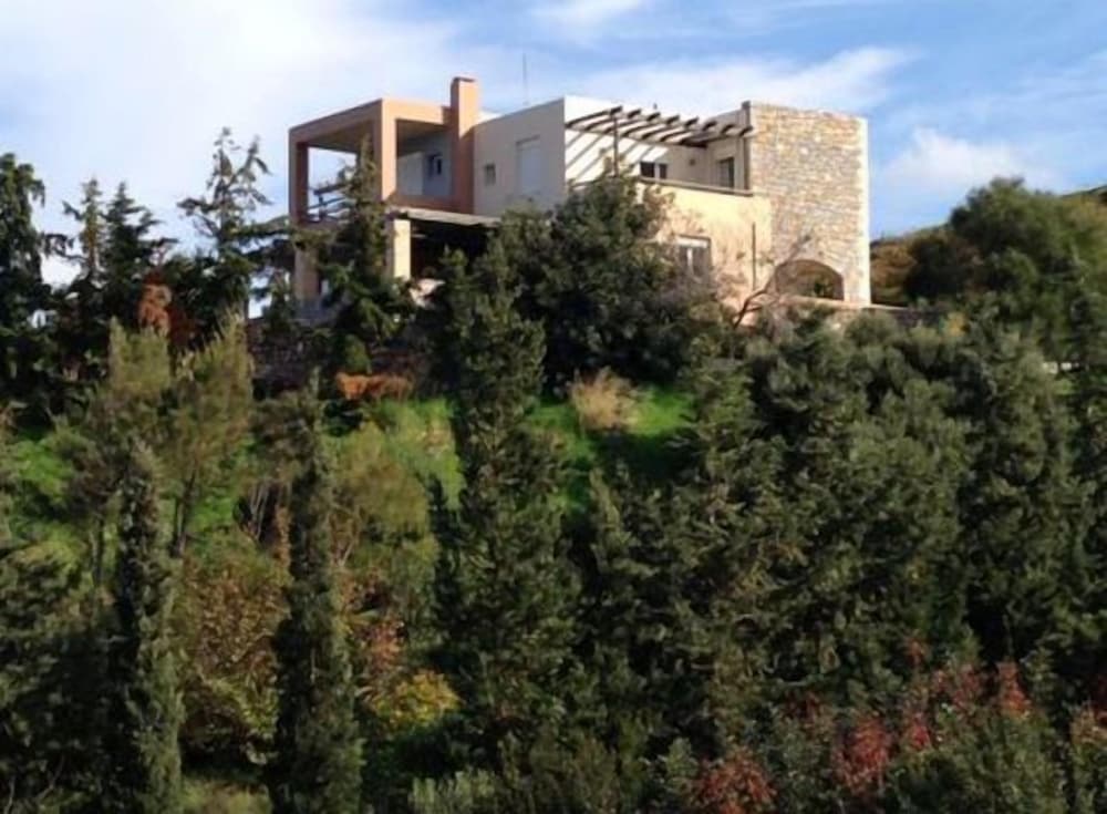 Wild Pear Villa