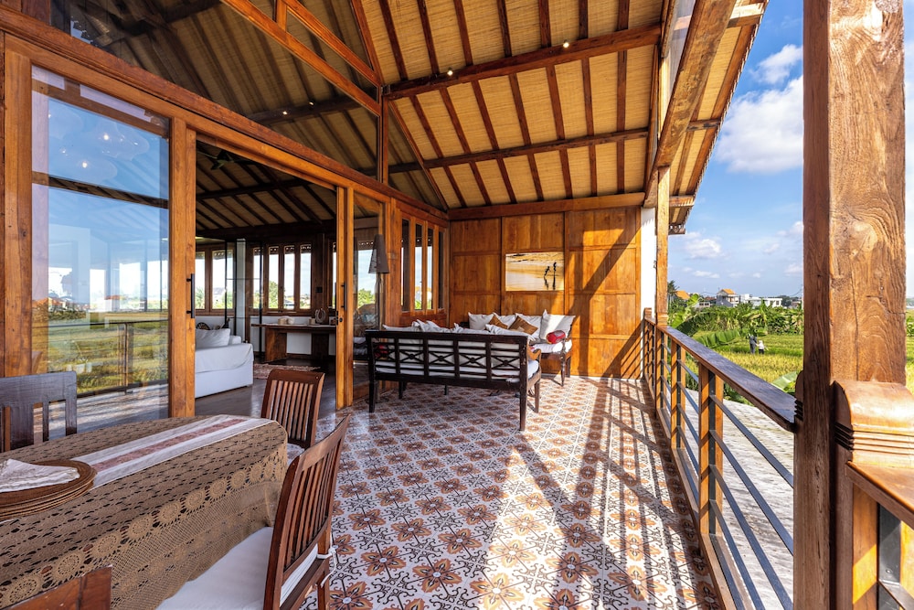 Casa Doreena by Betterplace