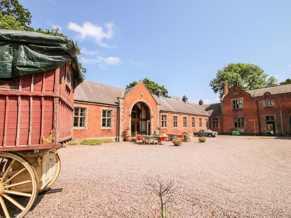 Chetwynd Lodge