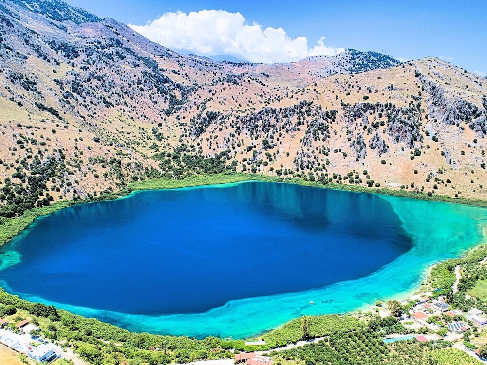 Luxurious Villa With Swimming Pool in Kavallos Greece view 5
