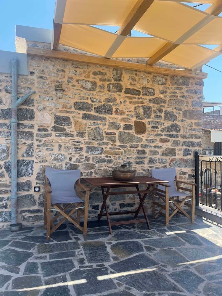 Stone Olympoi Lodge 2 - Chios Cozy Hideaway