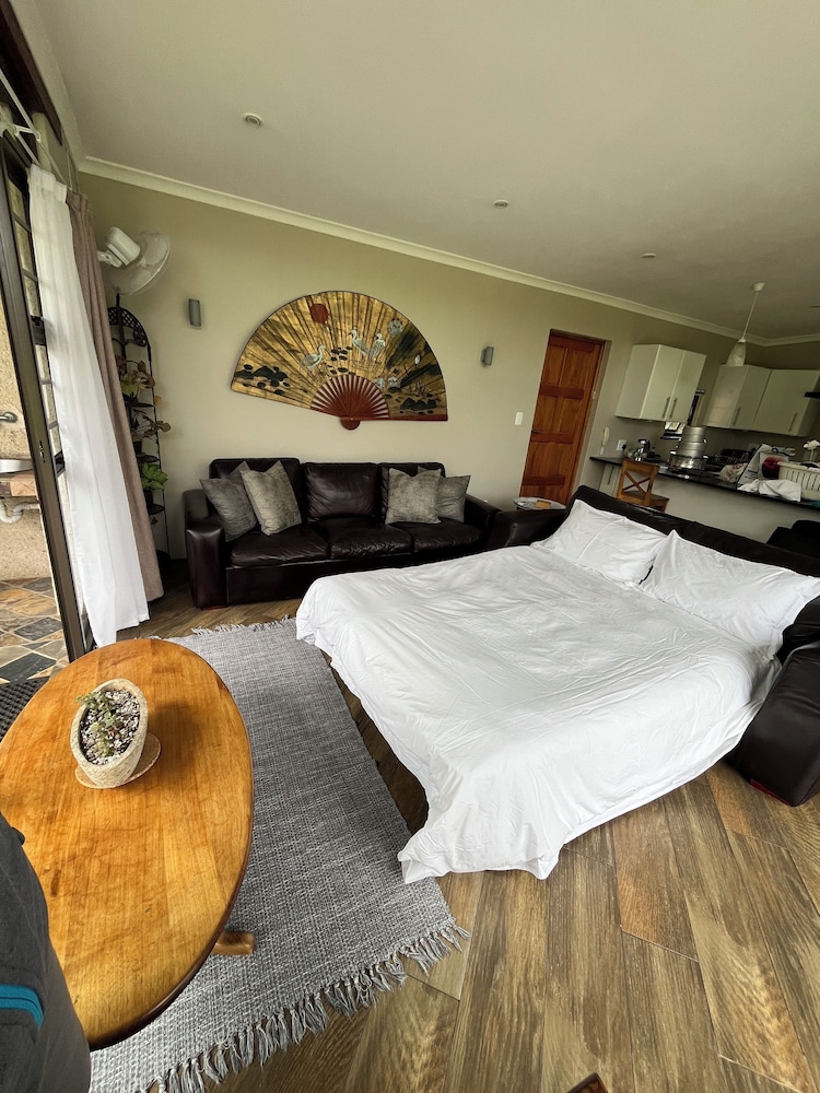 Sandpebbles Estate