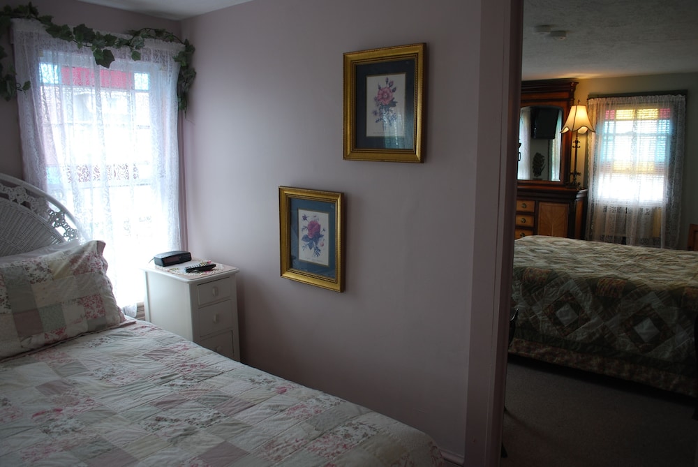 Island Guest House B&B