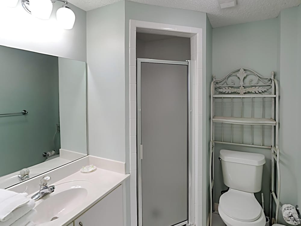 The Palms of Orange Beach by Southern Vacation Rentals