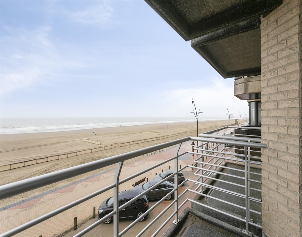 Apartment in Blankenberge Near the Beach