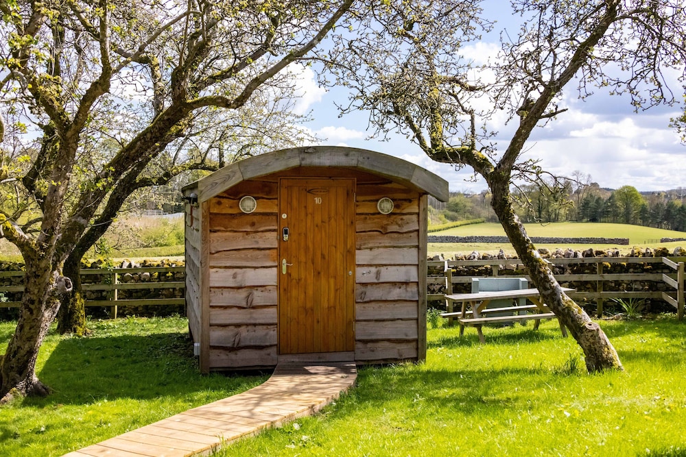 Orchard Hideaways