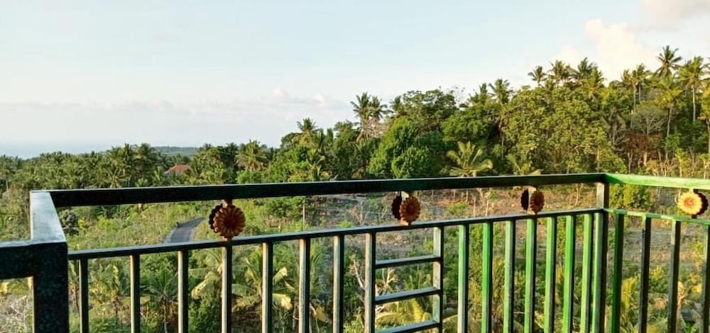 Atuh Galaxy Cottage