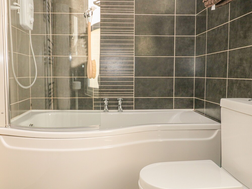 Hope Valley Vacations - Brinks View Cottage - Property Image 6