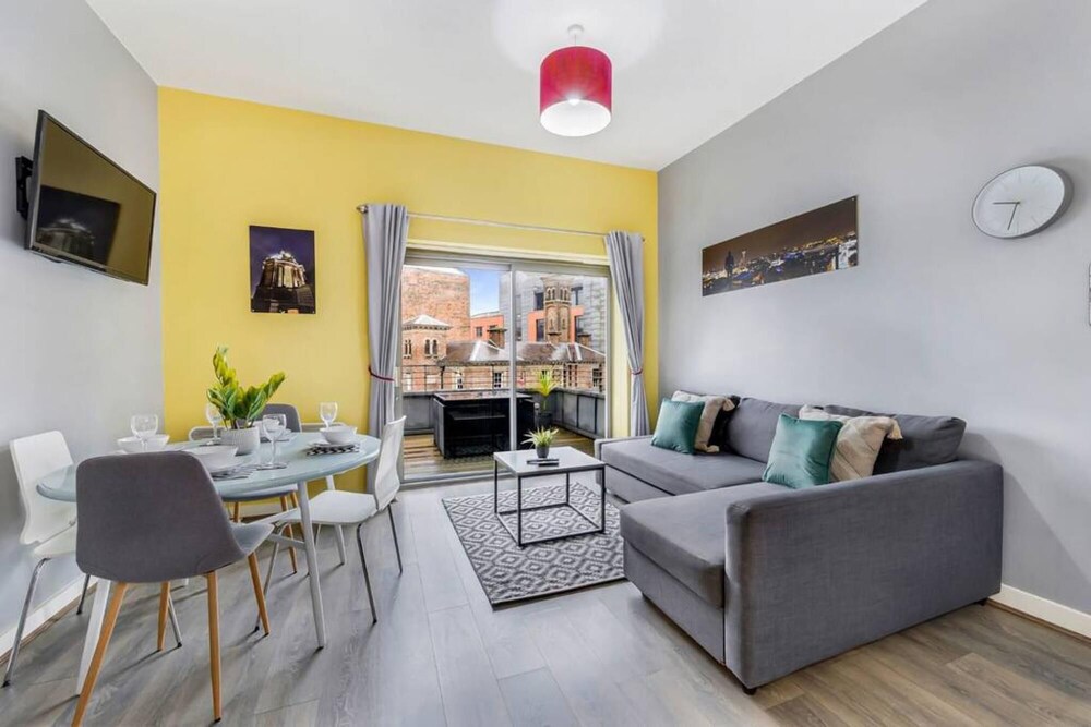 Host Stay Campbell Sq Roof Terrace Apt