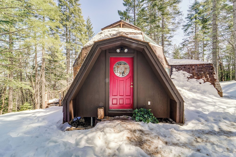 Off-grid Geodesic Dome: Nevada City House w/ Views