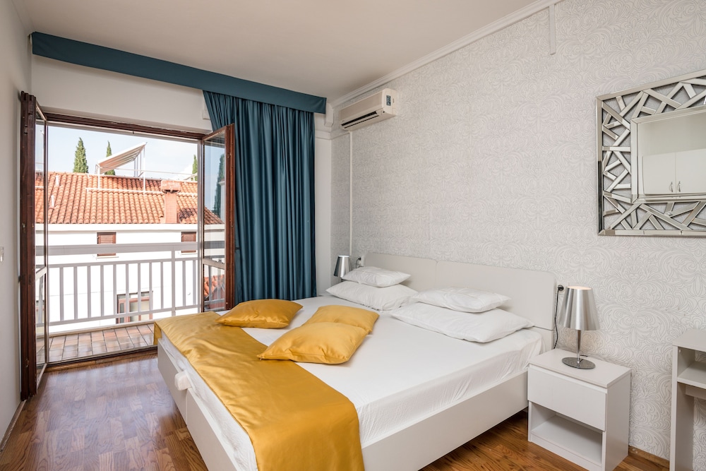 Villa Voinic 3