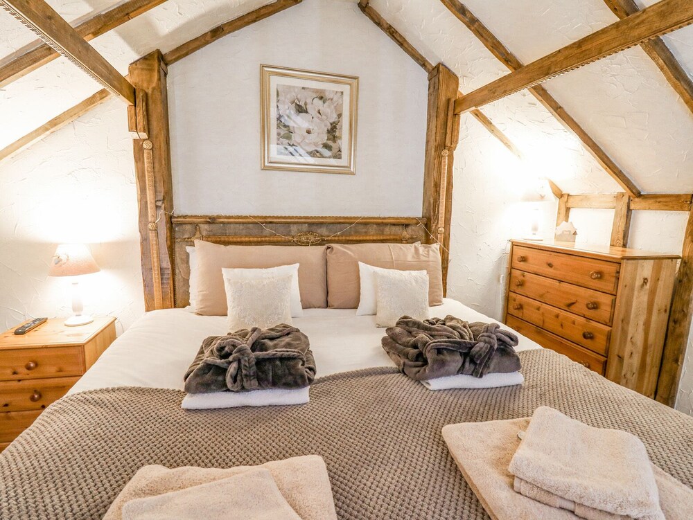Rose Cottage view 4