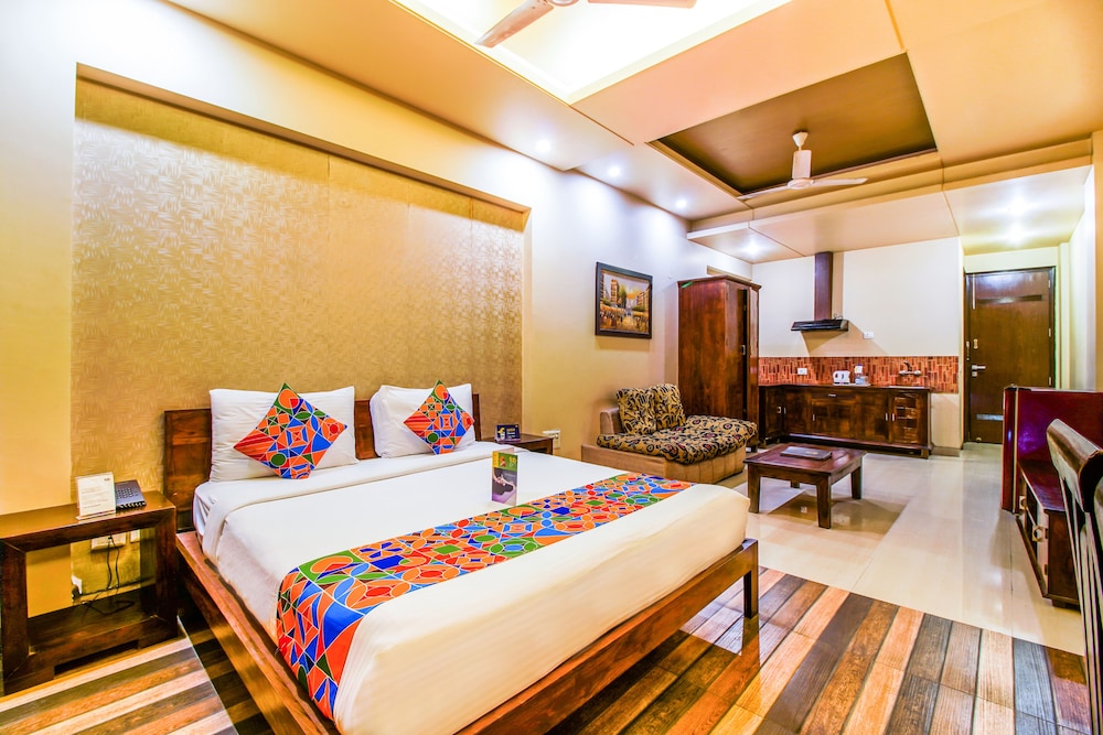 Noida Vacations - FabHotel Tavisha Villa - Property Image 11
