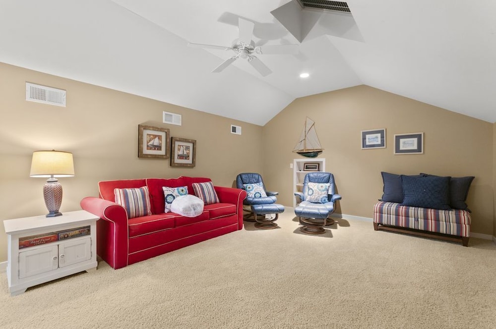 Southern Soleil 5 Bedroom Holiday Home