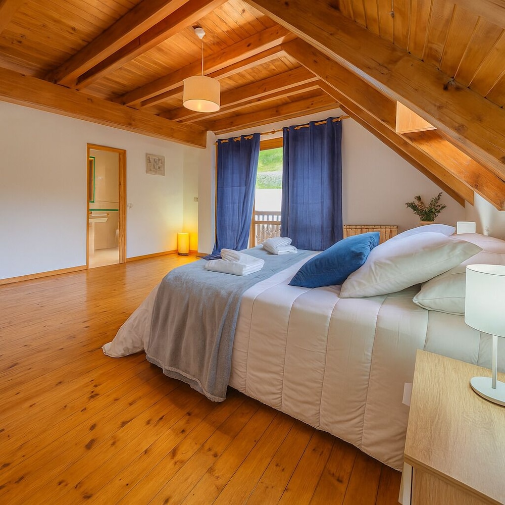 Apartamento con Terraza y Paisajes
